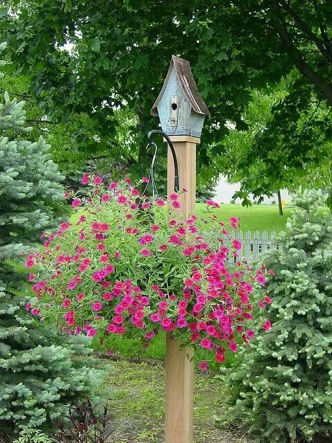 Birdhouse made of wood