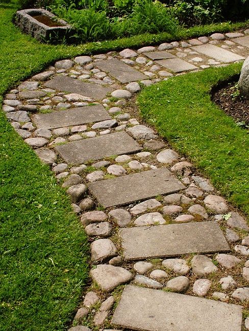 Zahradní cesty z kamene