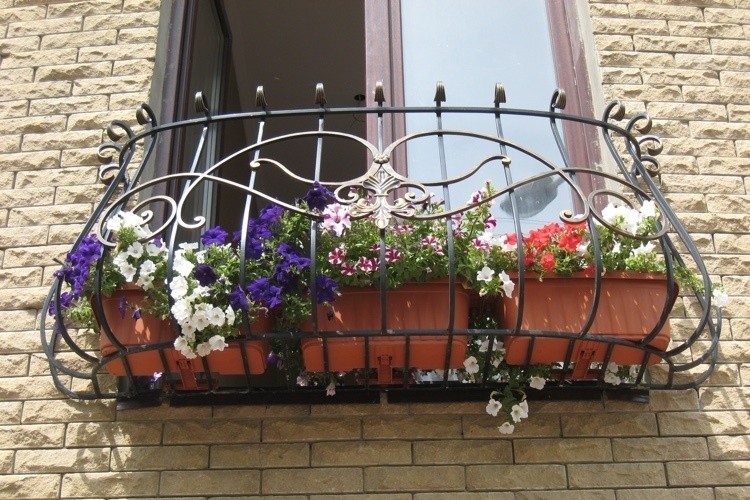 balcons à la française