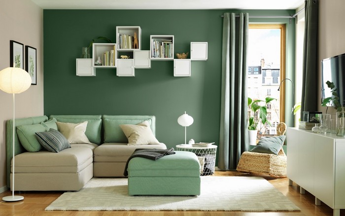 Design interiéru obývacího pokoje v odstínech zelené